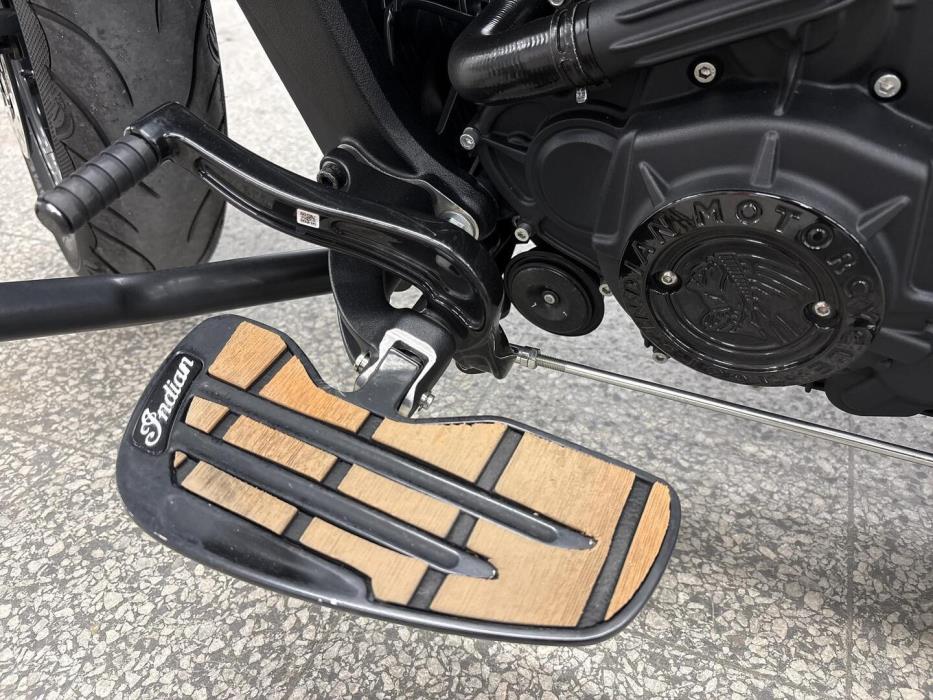 INDIAN Scout 2021