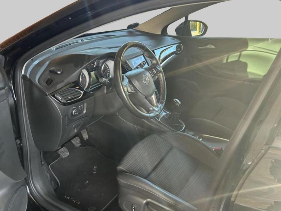 OPEL ASTRA 2020
