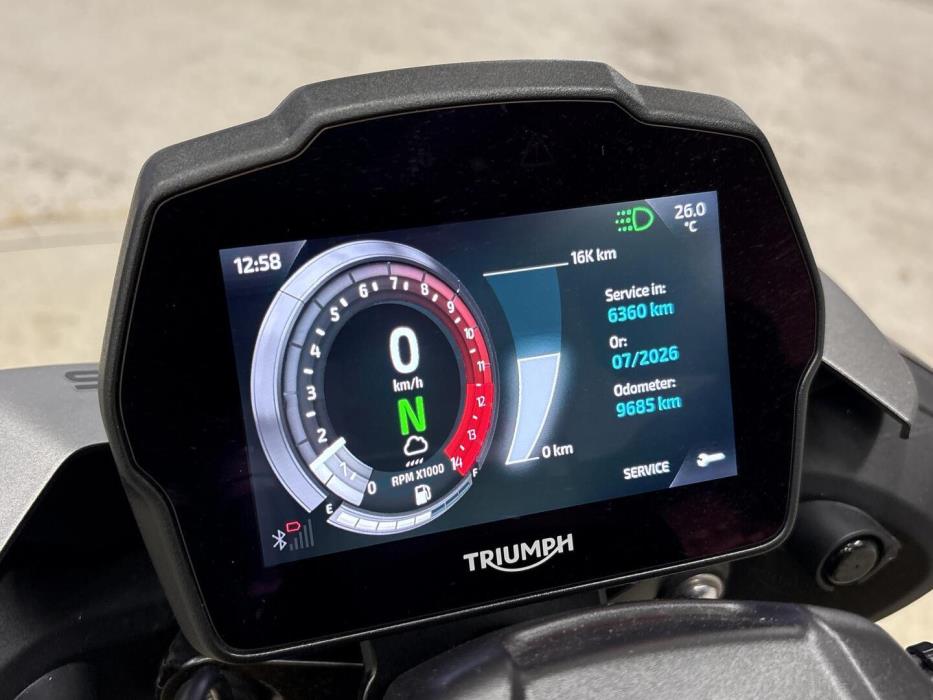 TRIUMPH SPEED TRIPLE 2021
