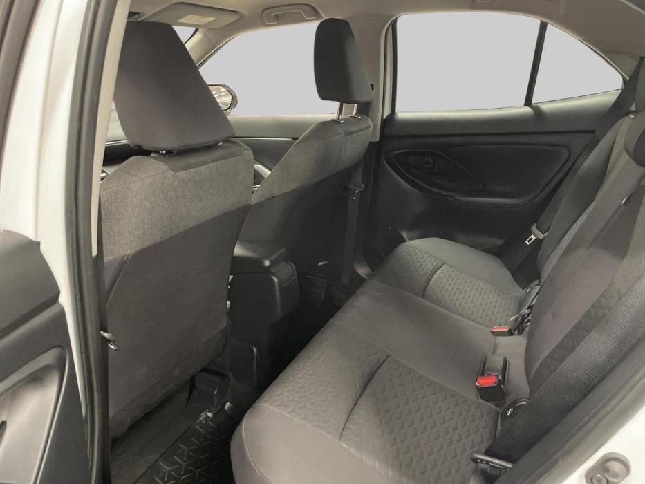 TOYOTA YARIS CROSS 2024