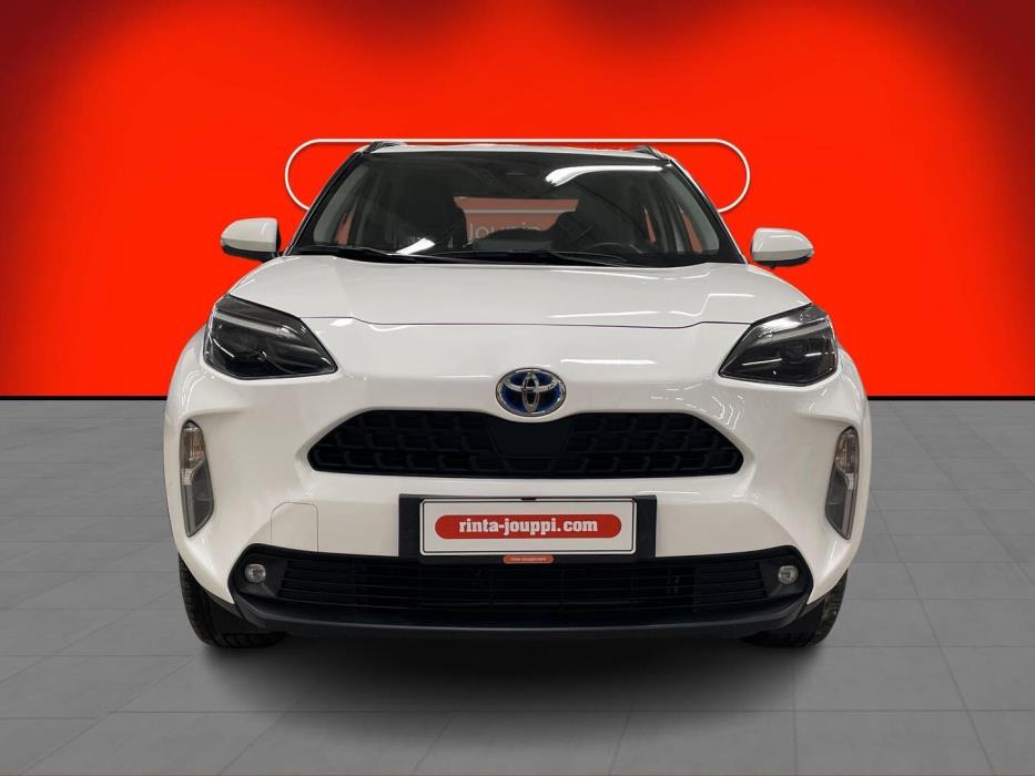 TOYOTA YARIS CROSS 2024