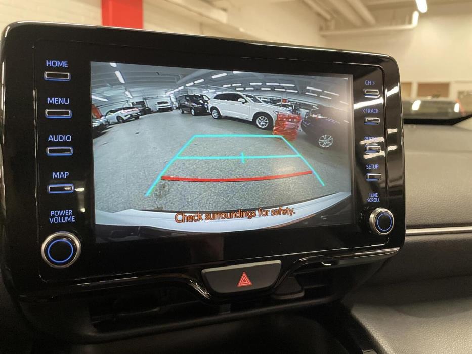 TOYOTA YARIS CROSS 2024