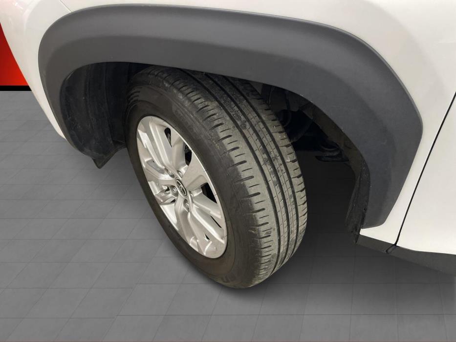 TOYOTA YARIS CROSS 2024