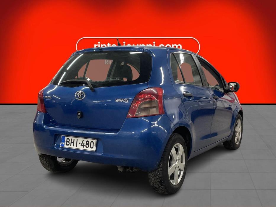 TOYOTA Yaris 2007