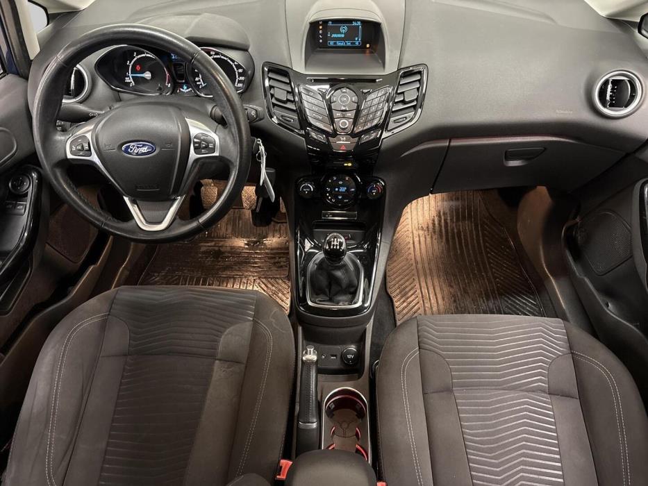 FORD Fiesta 2015