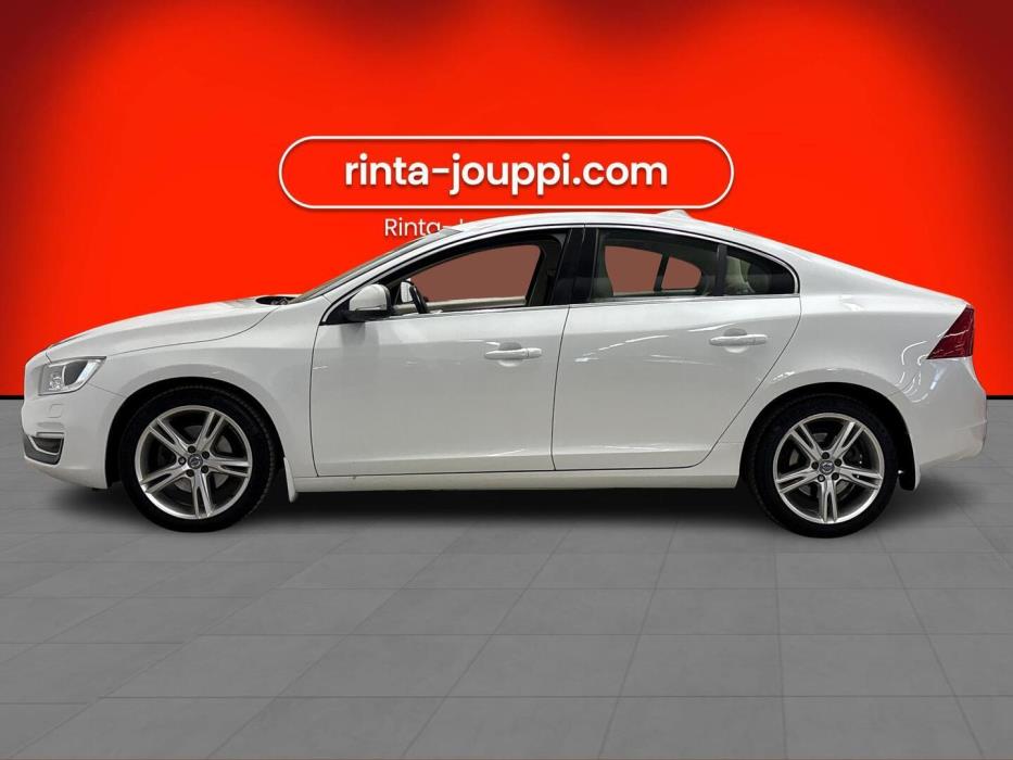 VOLVO S60 2015