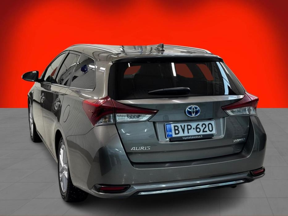 TOYOTA Auris 2019