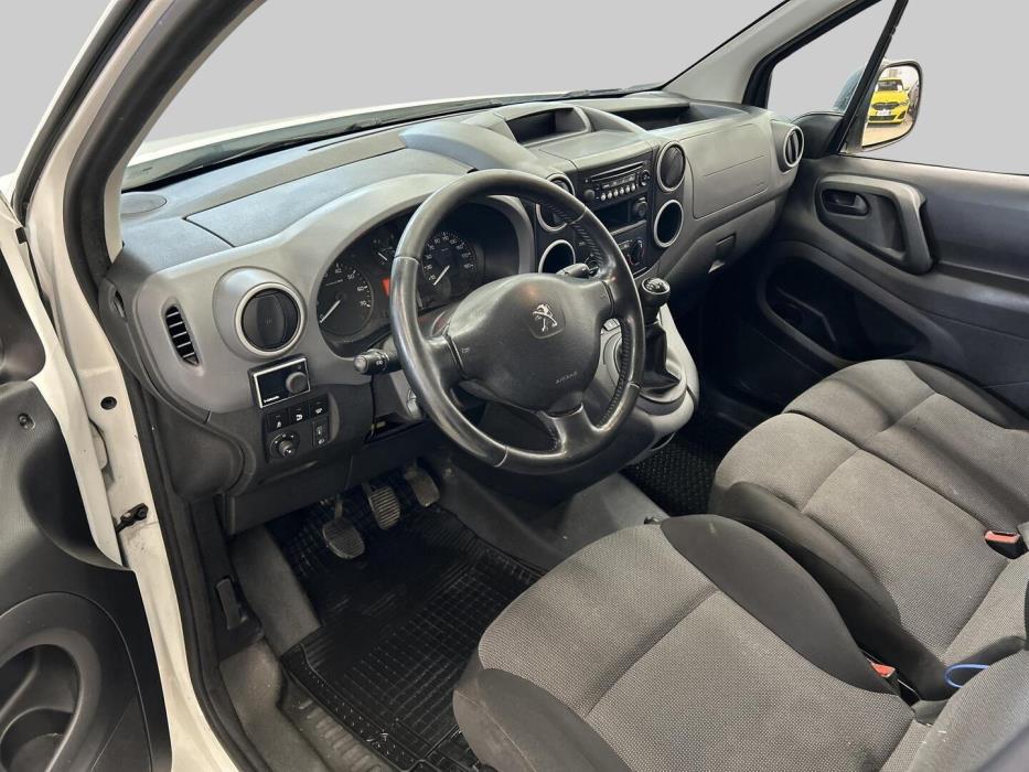 PEUGEOT Partner 2017