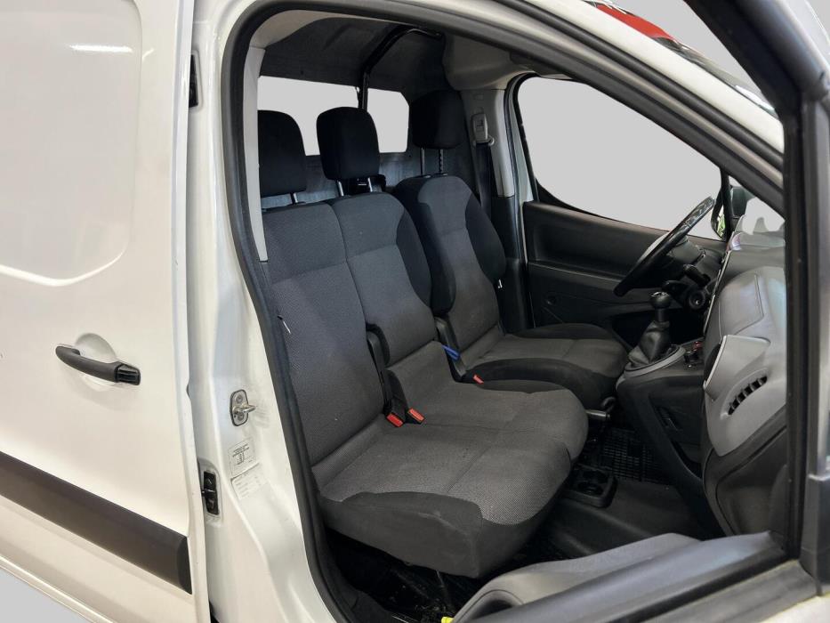 PEUGEOT Partner 2017
