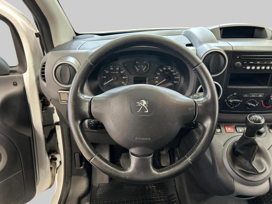 PEUGEOT Partner 2017
