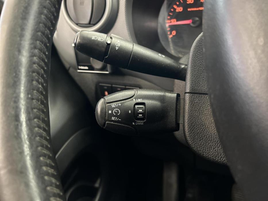 PEUGEOT Partner 2017