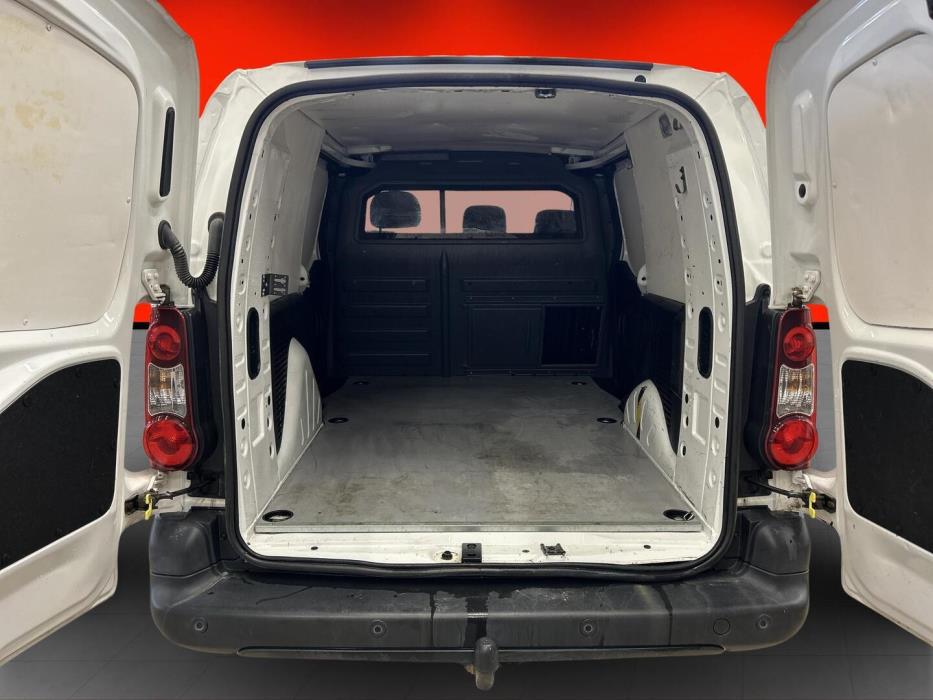 PEUGEOT Partner 2017