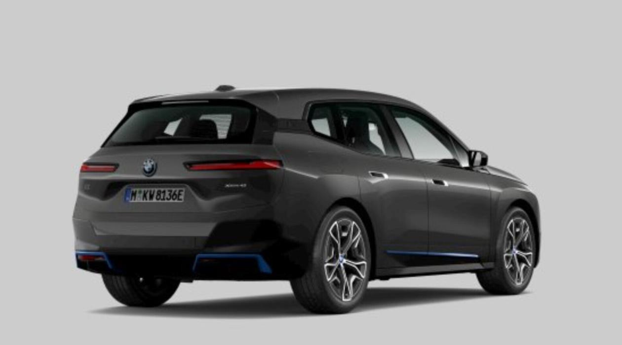 BMW IX 2022