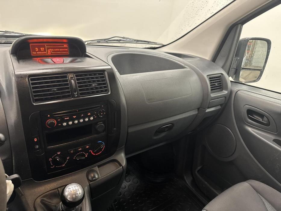 TOYOTA Proace 2016
