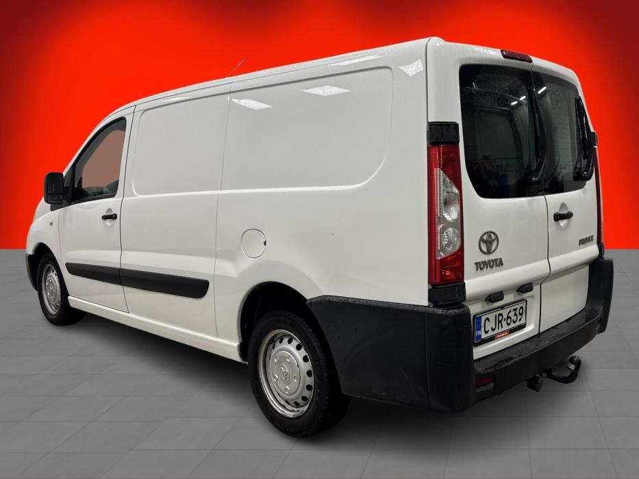 TOYOTA Proace 2016