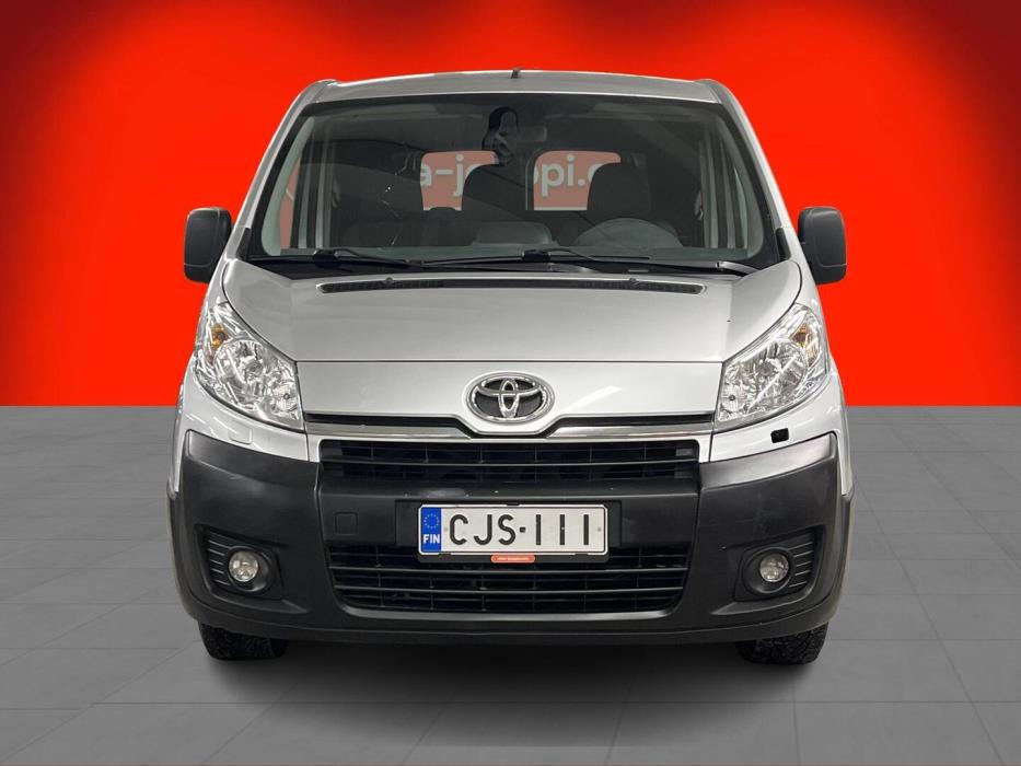 TOYOTA Proace 2015