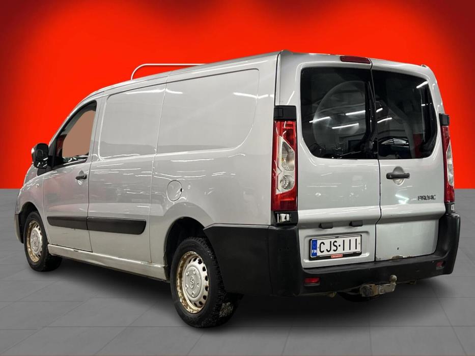 TOYOTA Proace 2015