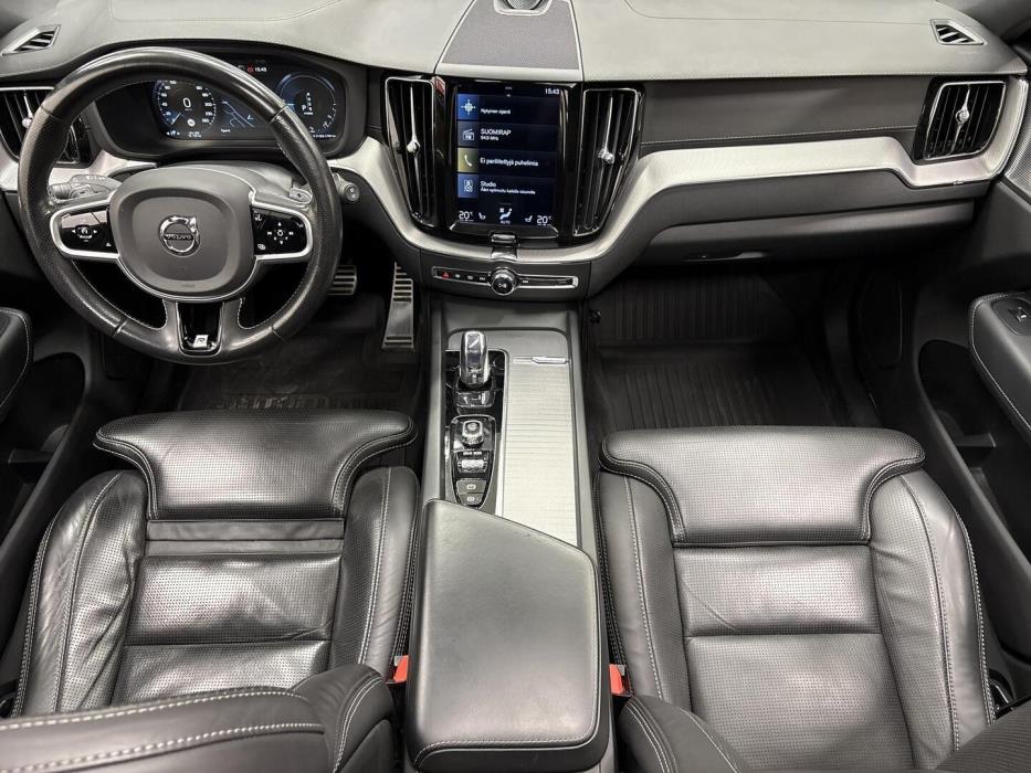 VOLVO XC60 2019