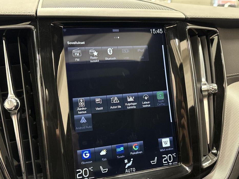 VOLVO XC60 2019