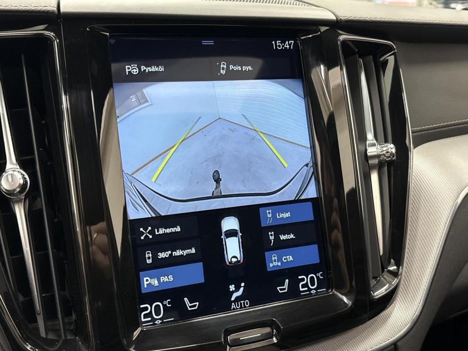VOLVO XC60 2019