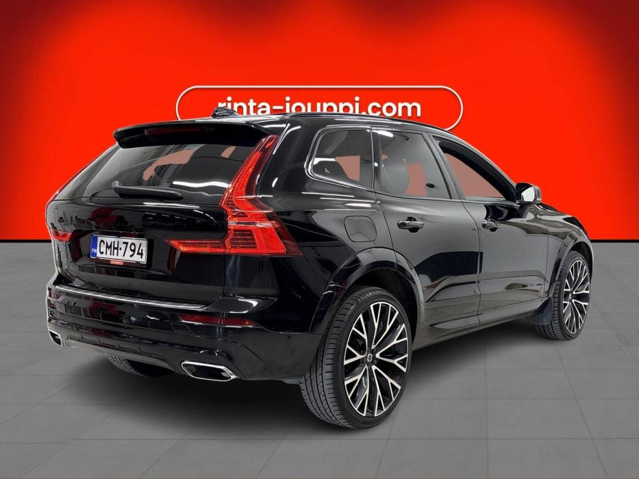 VOLVO XC60 2019