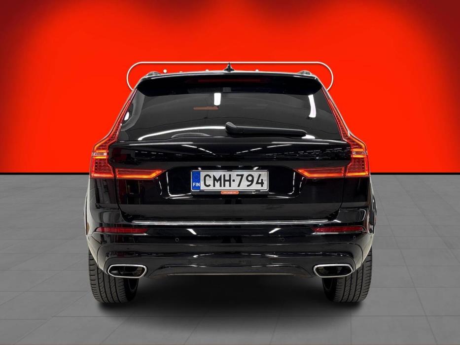 VOLVO XC60 2019