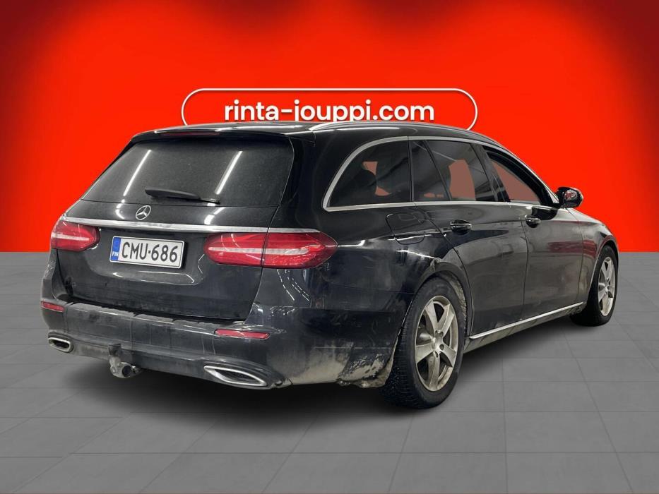 MERCEDES-BENZ E 2019