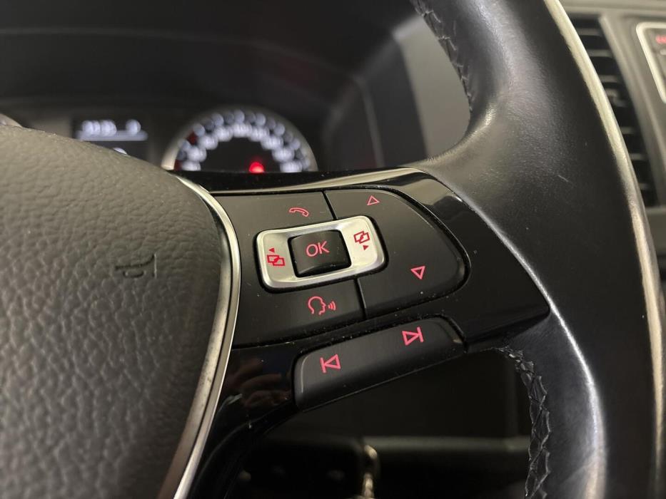 VOLKSWAGEN Caravelle 2018