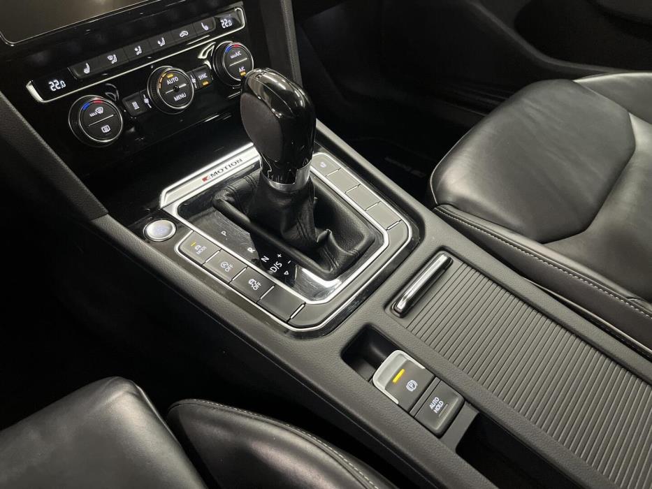 VOLKSWAGEN Arteon 2017