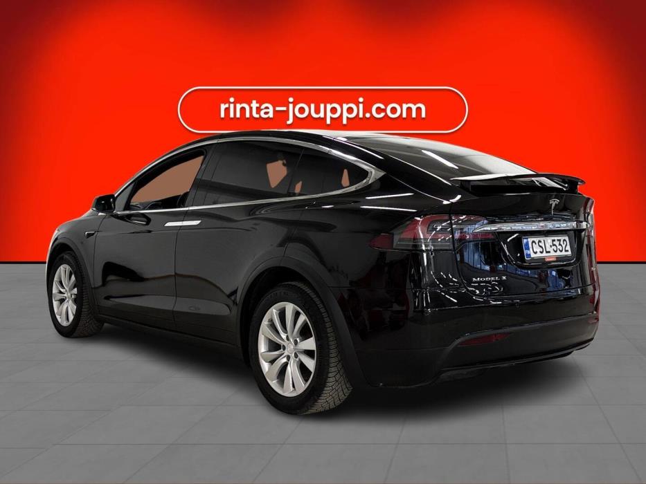 TESLA Model X 2018