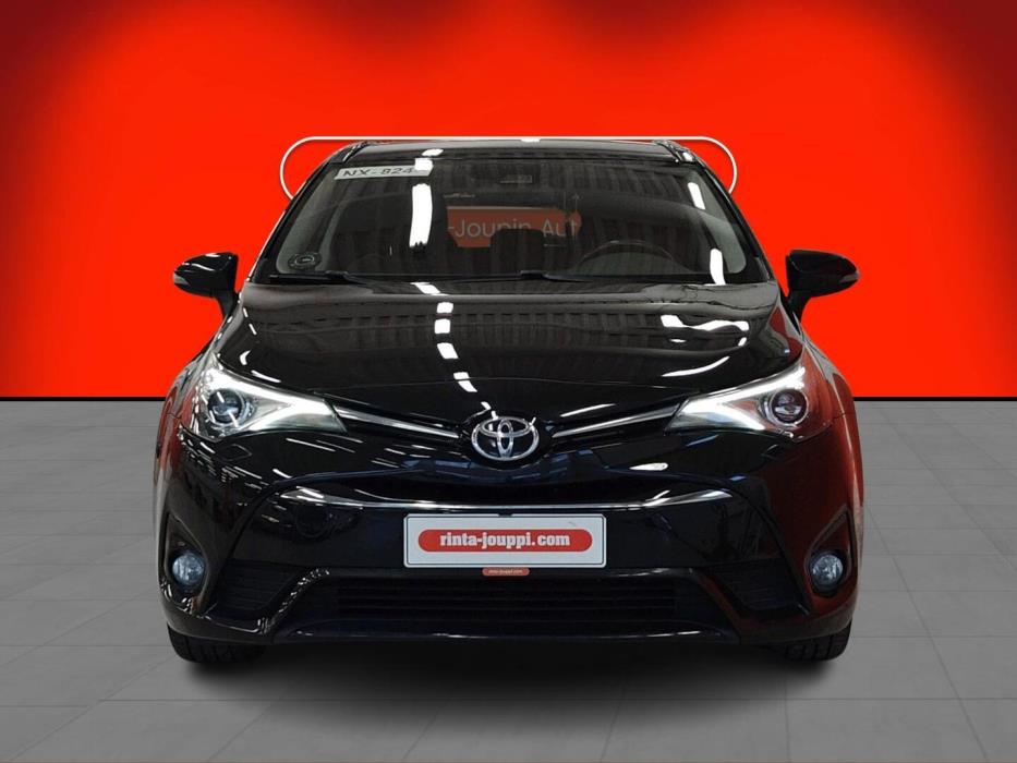 TOYOTA AVENSIS 2017