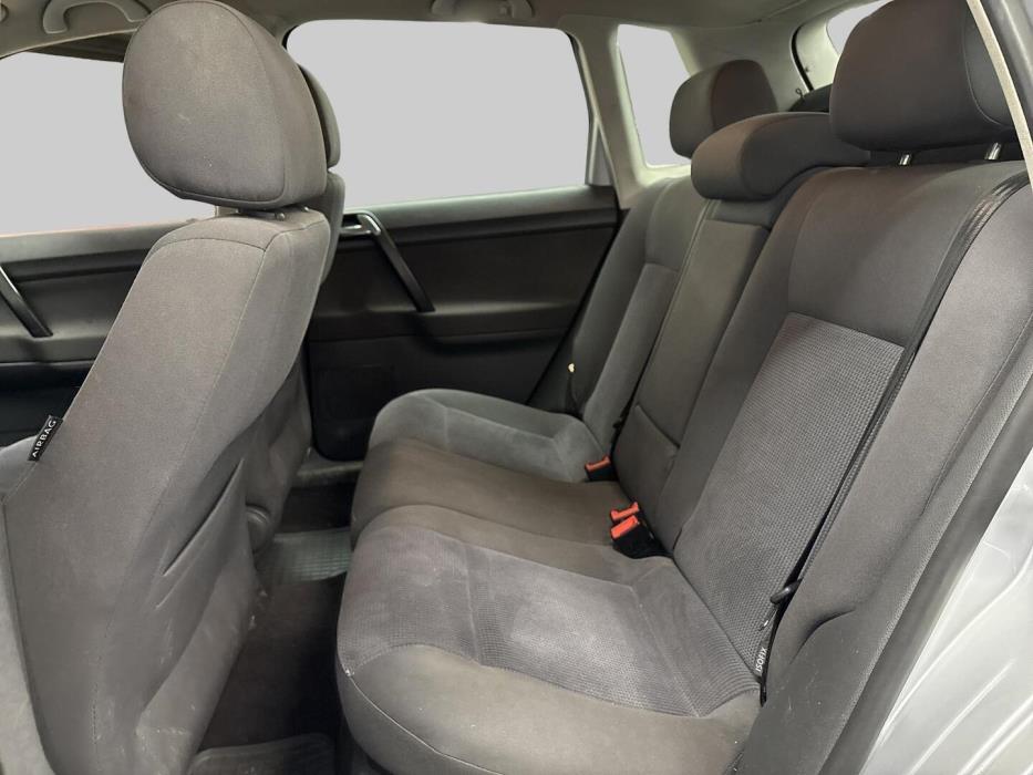 VOLKSWAGEN Polo 2005