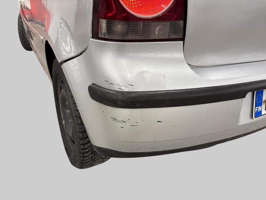 VOLKSWAGEN Polo 2005