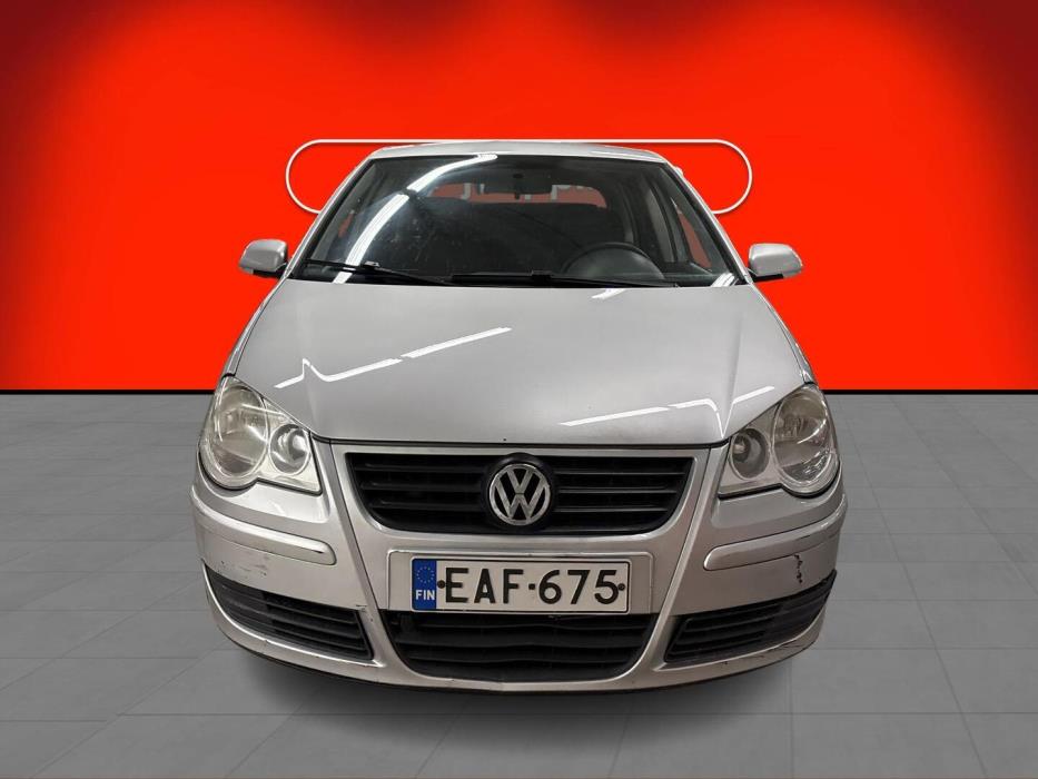 VOLKSWAGEN Polo 2005