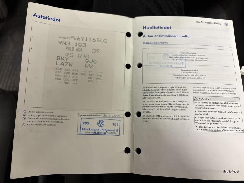 VOLKSWAGEN Polo 2005