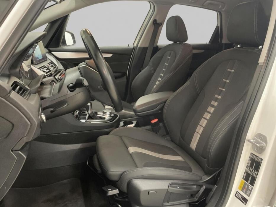BMW 225 2018