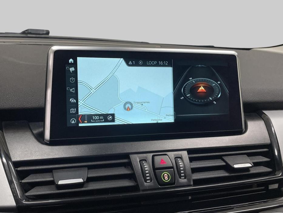 BMW 225 2018
