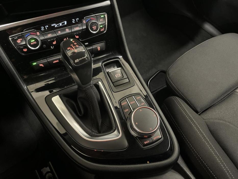 BMW 225 2018