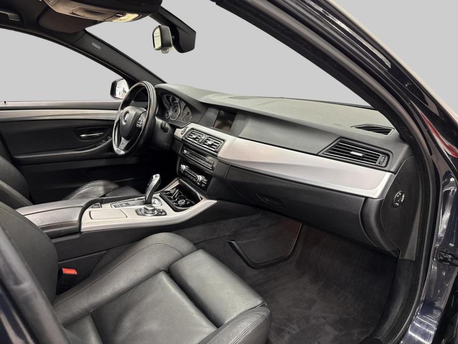 BMW 520 2014