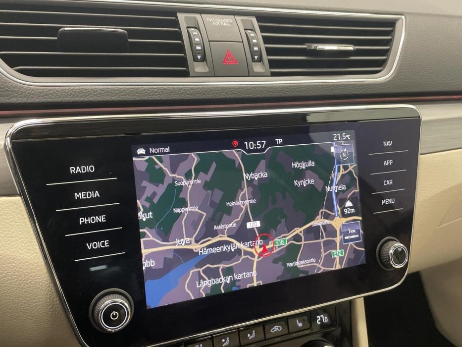 SKODA Superb 2019