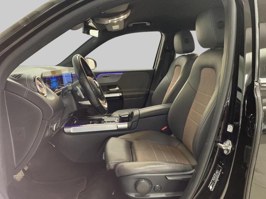 MERCEDES-BENZ EQB 2022