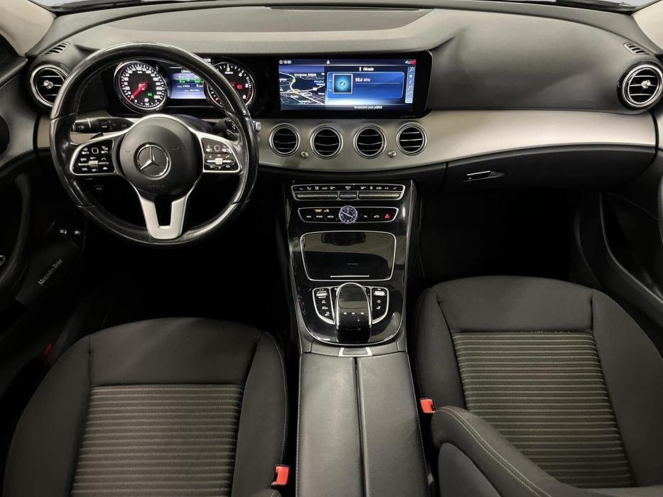 MERCEDES-BENZ E 2020