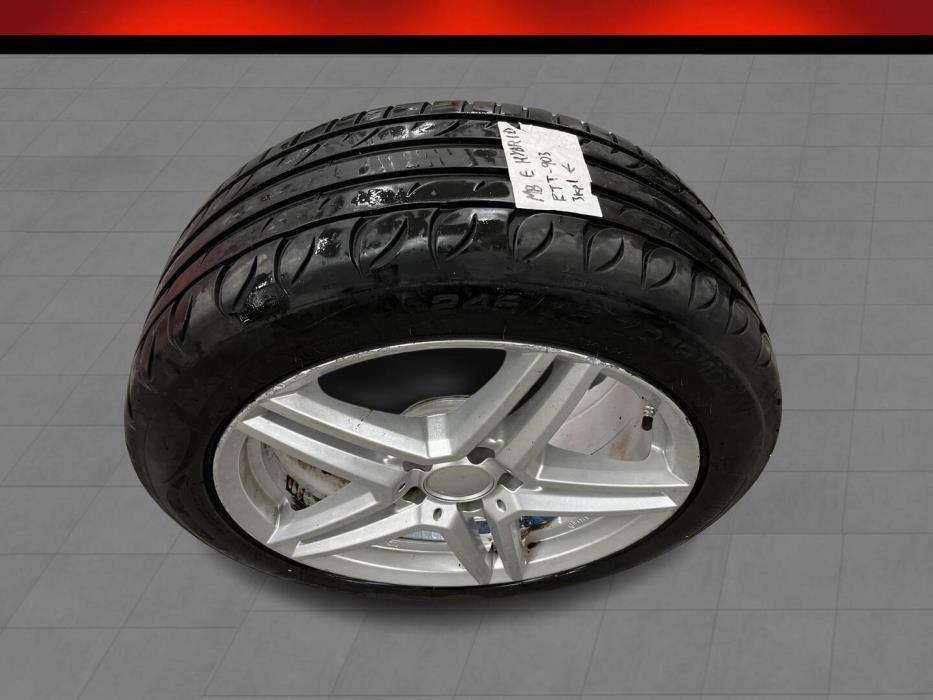 MERCEDES-BENZ E 2020