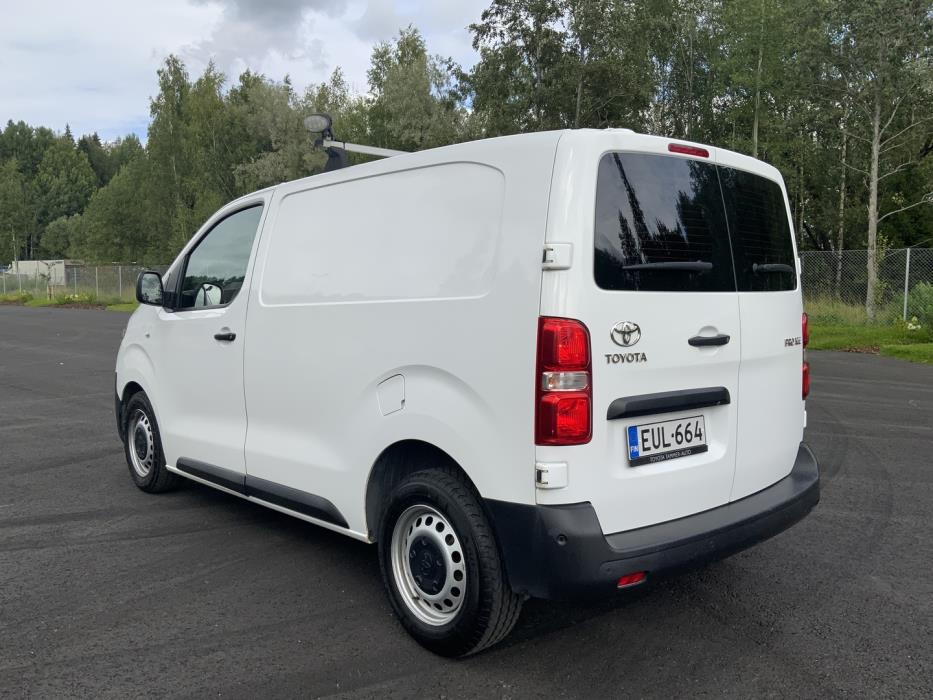 TOYOTA Proace 2022