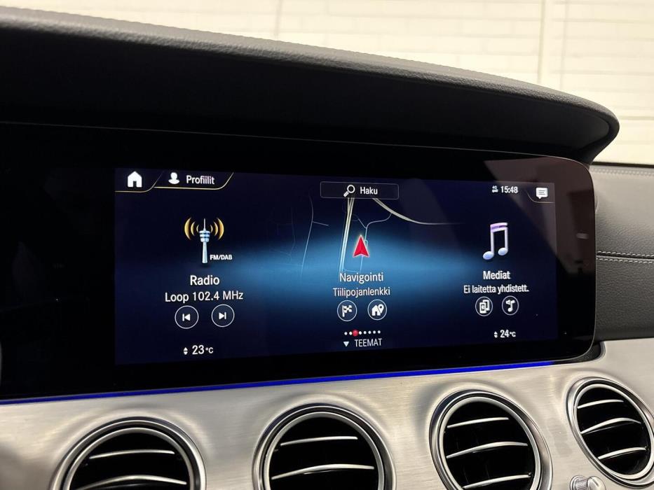 MERCEDES-BENZ E 2023