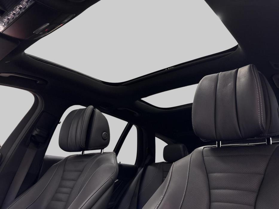 MERCEDES-BENZ E 2023