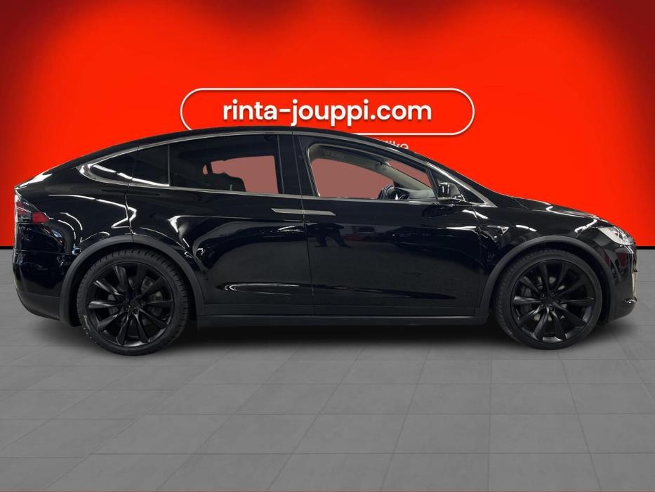 TESLA Model X 2018