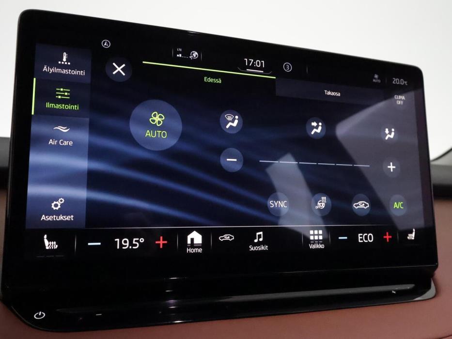 SKODA ENYAQ 2022