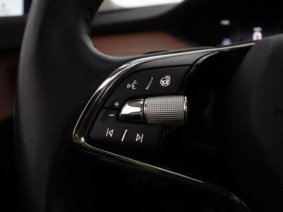SKODA ENYAQ 2022