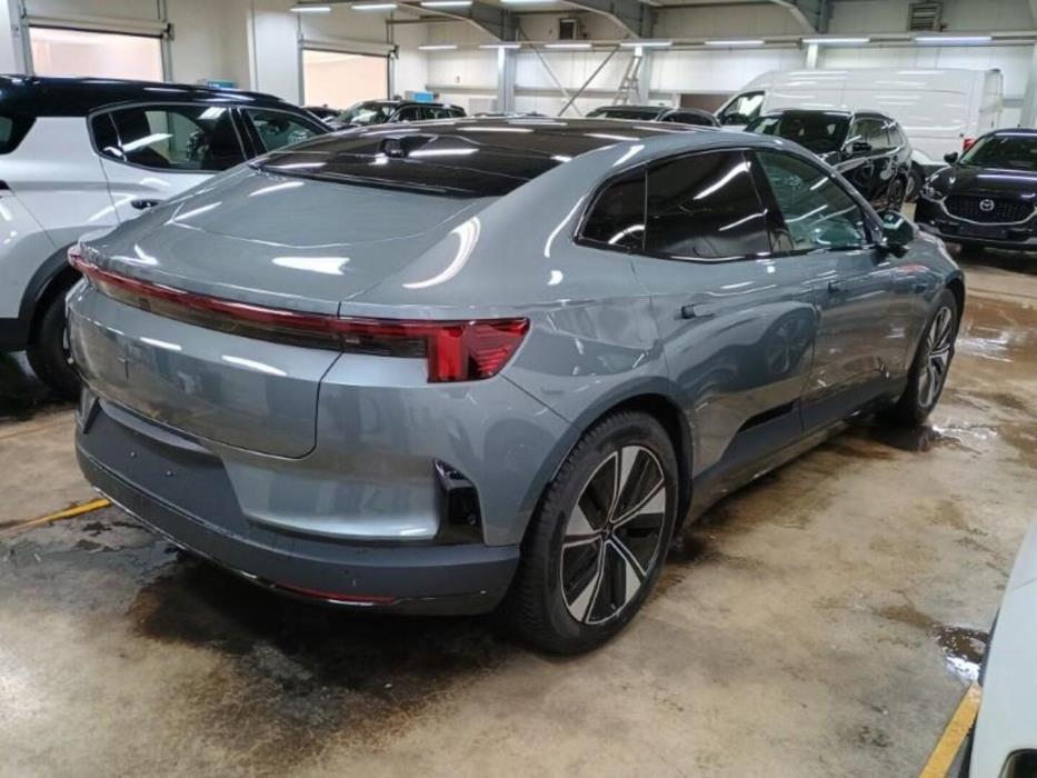 POLESTAR 4 2026